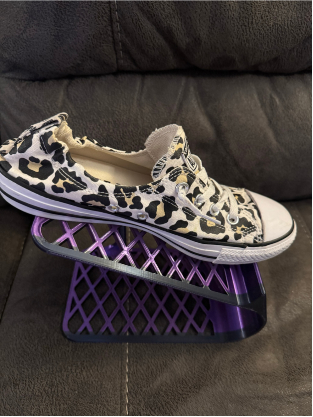 Women's Converse All Star Leopard Print Slip-On Sneakers Size 10 - Picture 2 of 3
